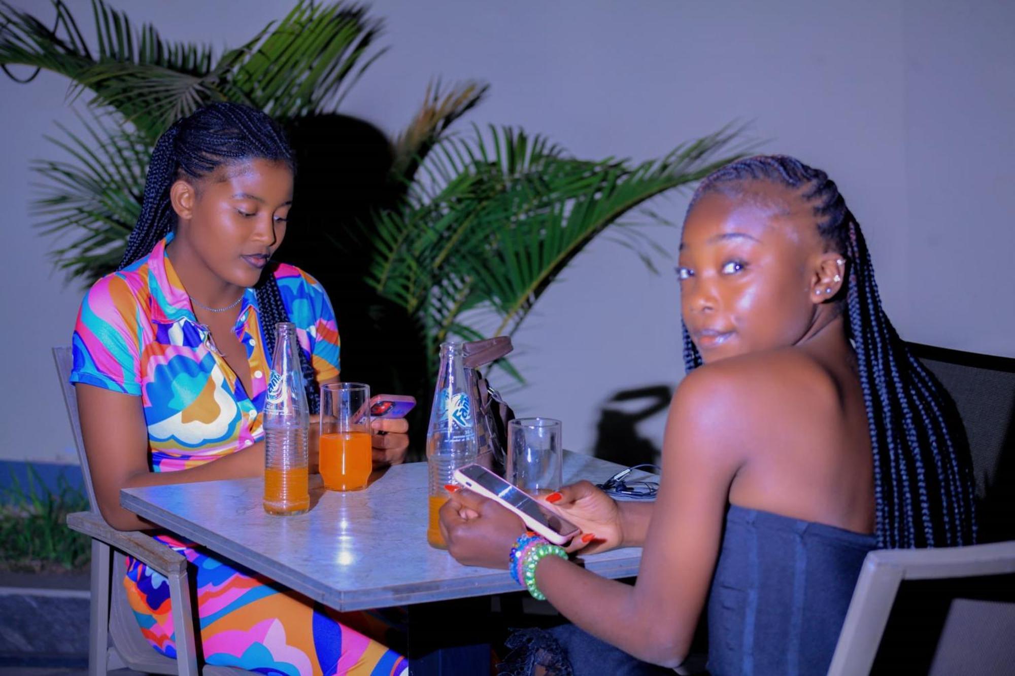 Owandja House Lubumbashi Hotel Ngoại thất bức ảnh